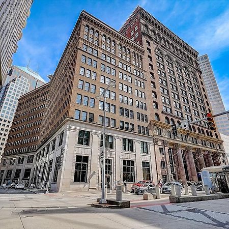 Frontdesk Lofts At 629 Euclid Downtown Cleveland Lejlighed Eksteriør billede